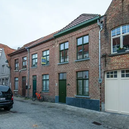 Verbrand Nieuwland Nyaraló